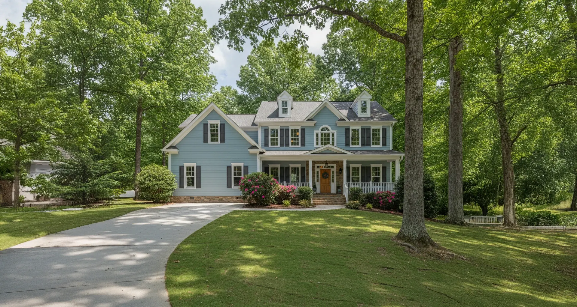 Beautiful residential interior wall made by Brightline Painting team